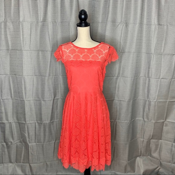 Jessica Simpson Dresses & Skirts - Jessica Simpson Lace Dress
